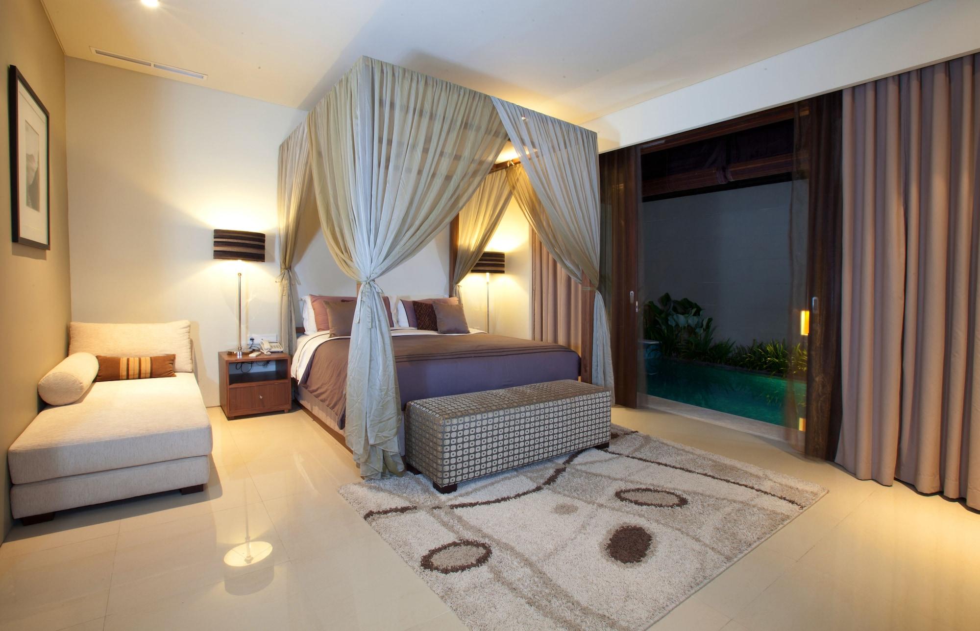 Pradha Villas Seminyak Екстериор снимка