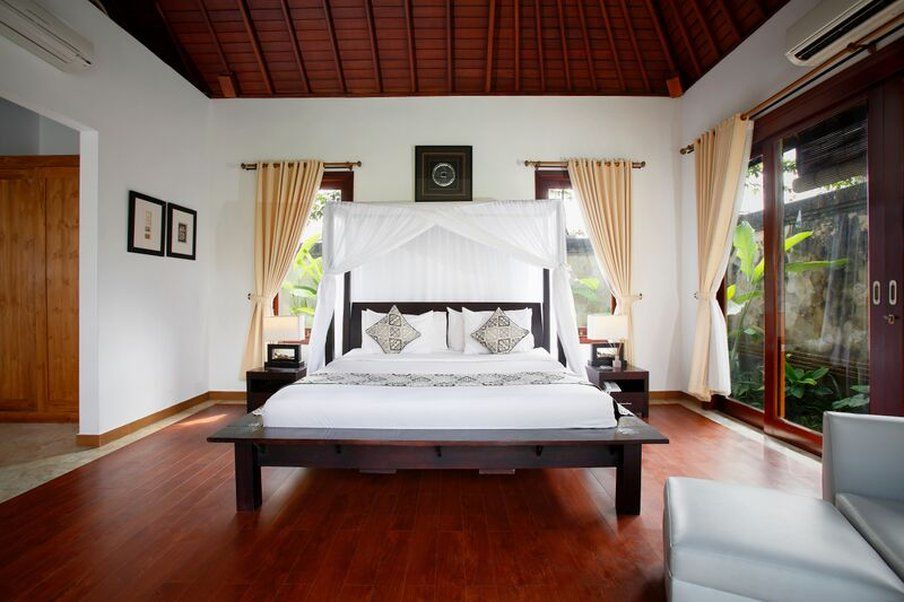 Pradha Villas Seminyak Екстериор снимка